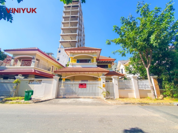 Elegant Living in the Heart of Toul Kork