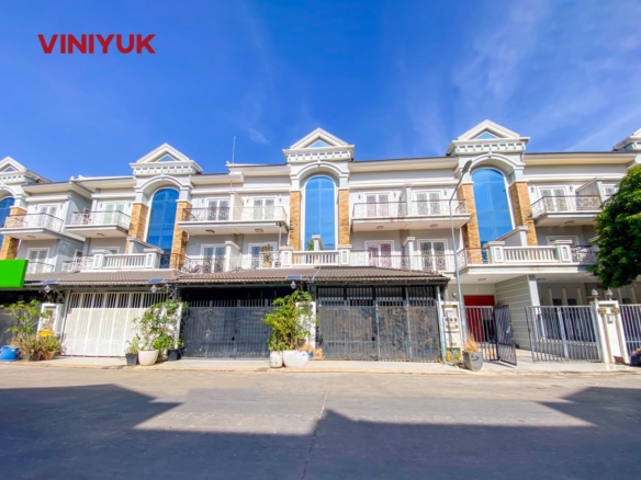 Elegant Living in Russey Keo Suburbs