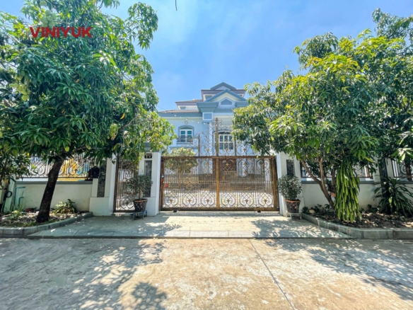 Elite VIP Villa in Borey Angkor Phnom Penh