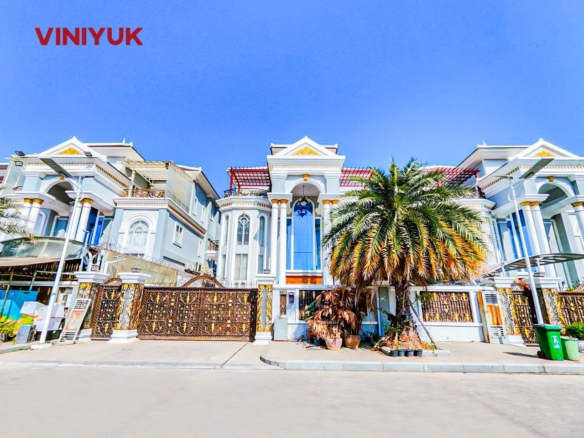 Stunning Single Villa in Borey Vimean