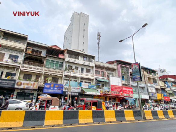 Business Shophouse on Mao Tse Toung