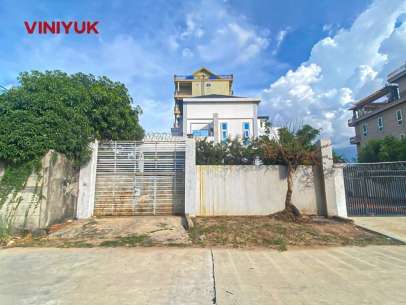 Premium Luxury Villa in Chroy Changvar