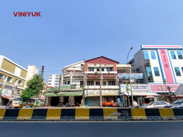 Prime Business Space on Monireth Boulevard