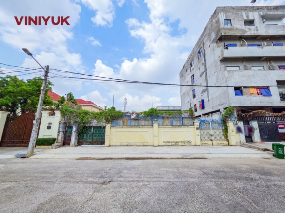 Commercial Land Near TK Avenue
