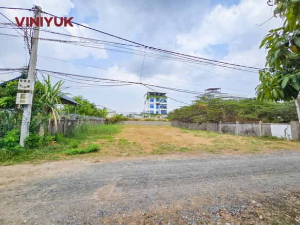Massive Development Land on Wide Road