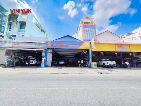 Massive Prime Plot in Toul Kork