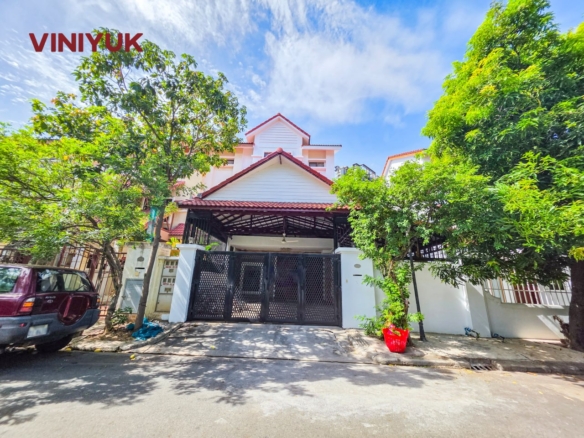 Prime Location Modern Living in Toul Kork