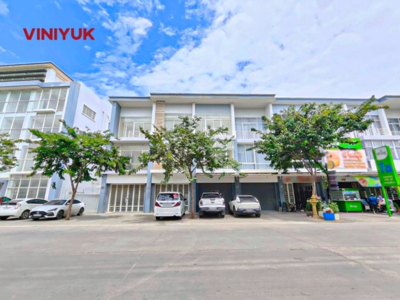 PRIME BUSINESS SHOPHOUSE IN SEN SOK!