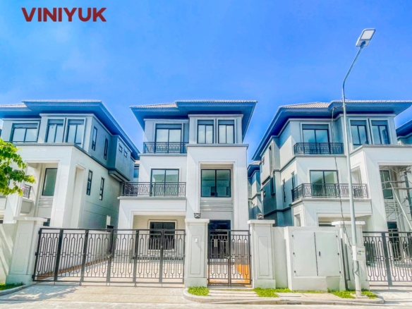 Prime Location: Luxurious Sen Sok Villa