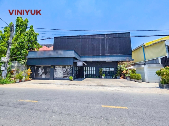 Spacious 5-Room Home in Central Toul Kork