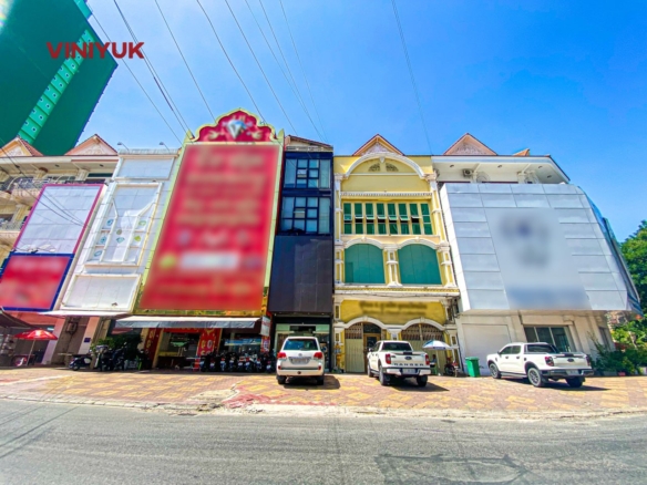 Prime Shophouse Rental Steps From Central Market