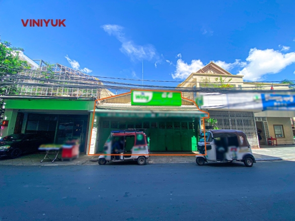 Prime Commercial Shophouse in 7 Makara