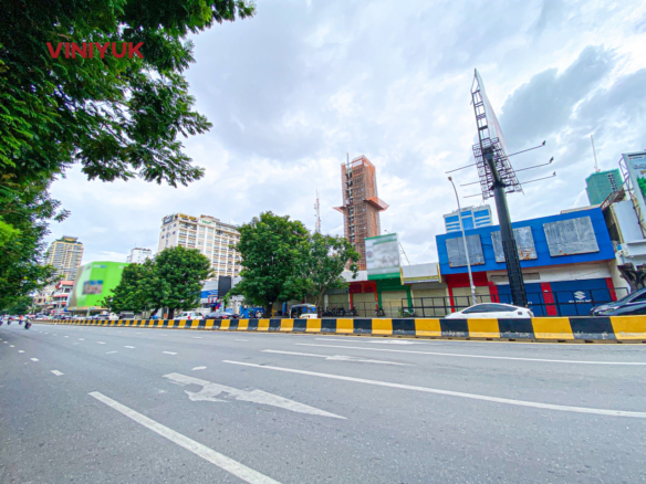 Prime Commercial Shophouse On Mao Tse Toung