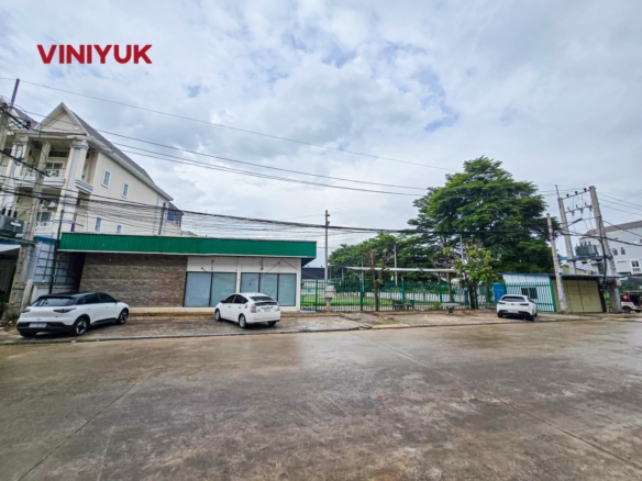 Massive Commercial Land Rental In Prime Phnom Penh Thmey!