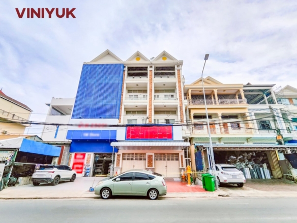 Prime Business Location Near Camko Circle
