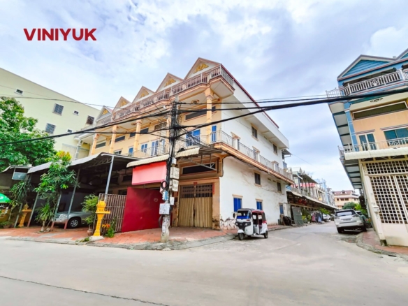 Prime Corner Shophouse Near Toul Sangke