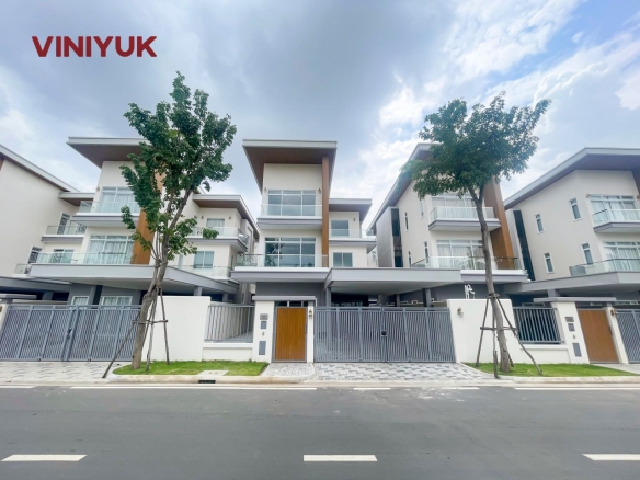 Stunning Brand-New Villa in Prime Sen Sok