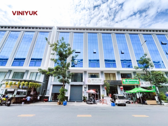 Prime Commercial Shophouse in Russey Keo