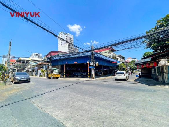 Prime Corner Commercial Warehouse in BKK2