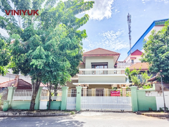 Prime Gated Villa in Vibrant Toul Kork