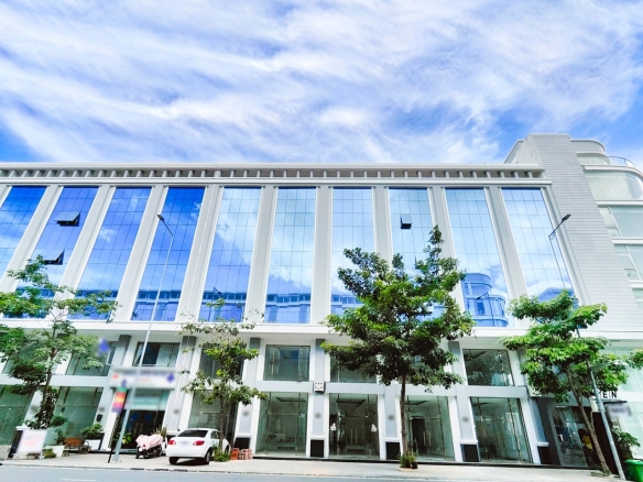 Prime Shophouse Rental in Russey Keo