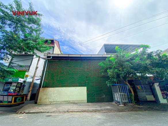 Spacious Warehouse Space In prime Tuol Svay Prey 2