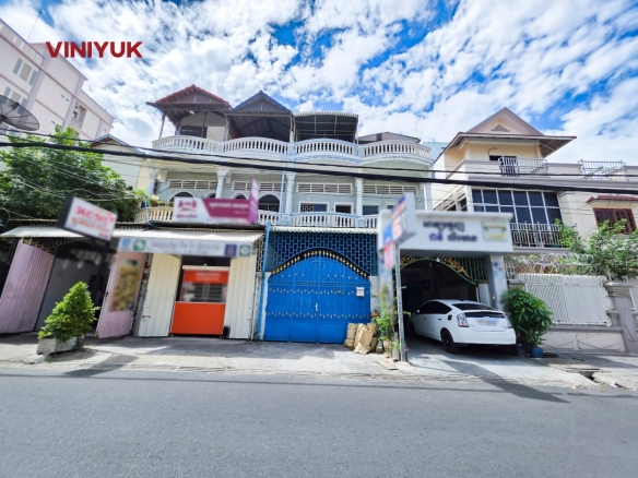 Prime Toul Kork Shophouse Near 7 Makara Market