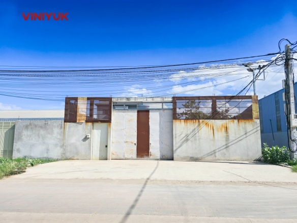 Prime Corner Land in Prek Pnov