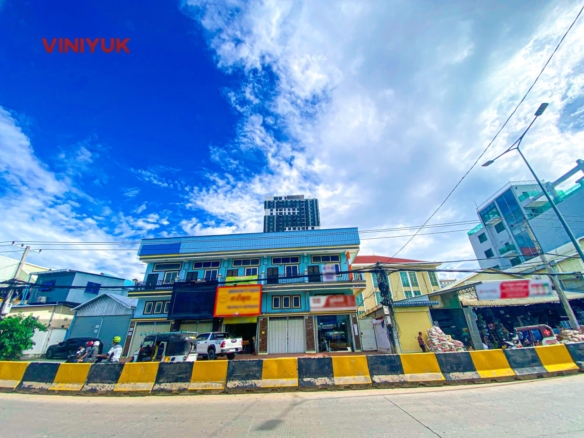 Prime Commercial Space in Busy Sen Sok
