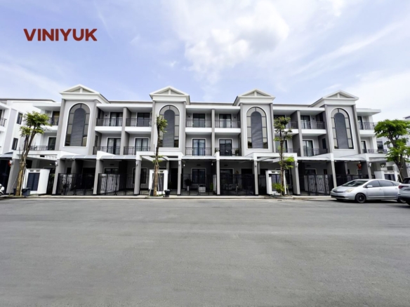 Unbeatable Price Modern Link Villa Opportunity